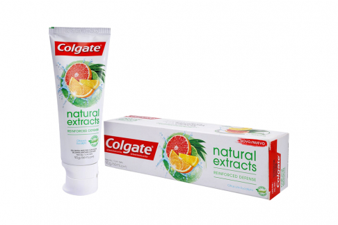 Crema Dental Colgate Natural Extracts Reinforced Defence Caja Con Tubo Con 90 g